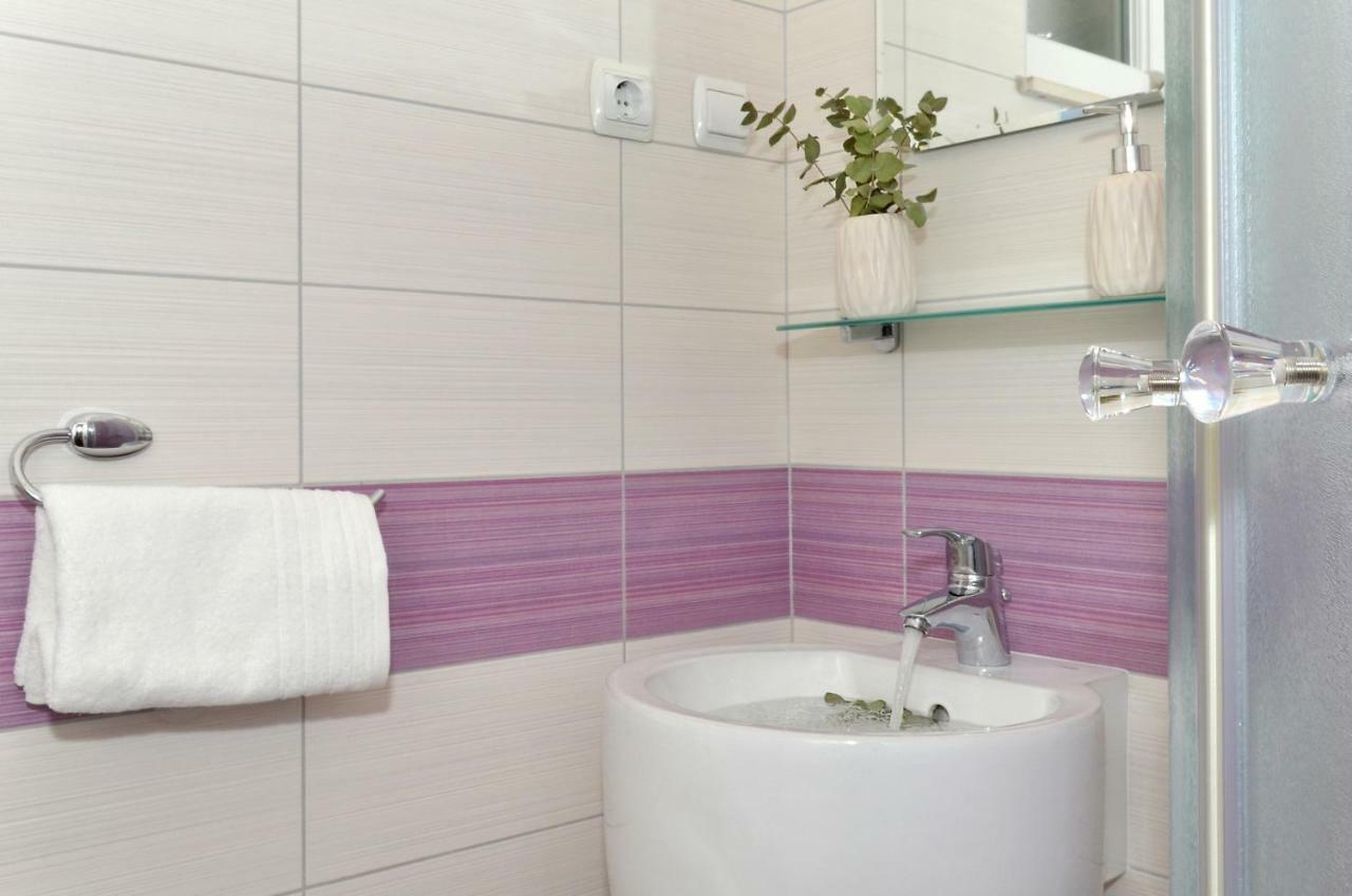 Mar Deluxe Apartments Трогір Екстер'єр фото